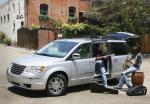 Chrysler Town & Country 2008 года